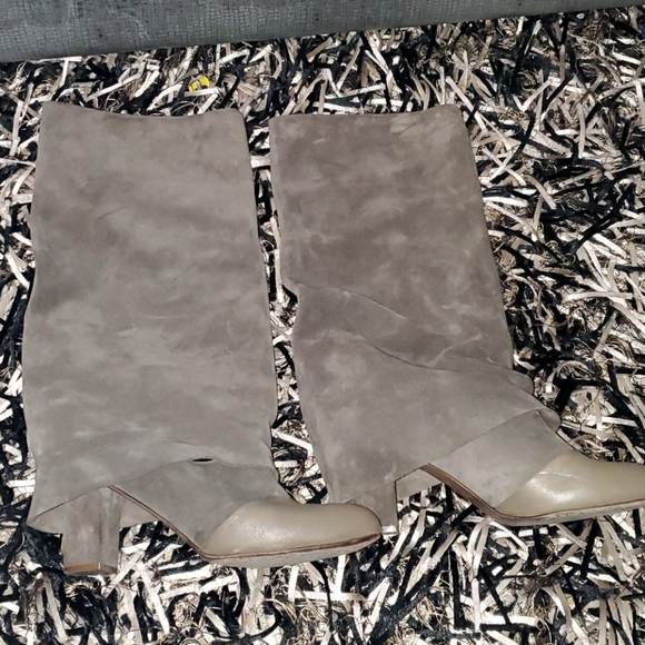 SEE BY CHLOE BOOTS - Picture 2 of 9